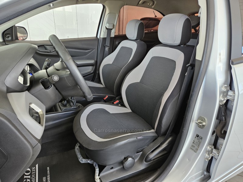 ONIX 1.0 MPFI LT 8V FLEX 4P MANUAL - 2016 - TAPEJARA