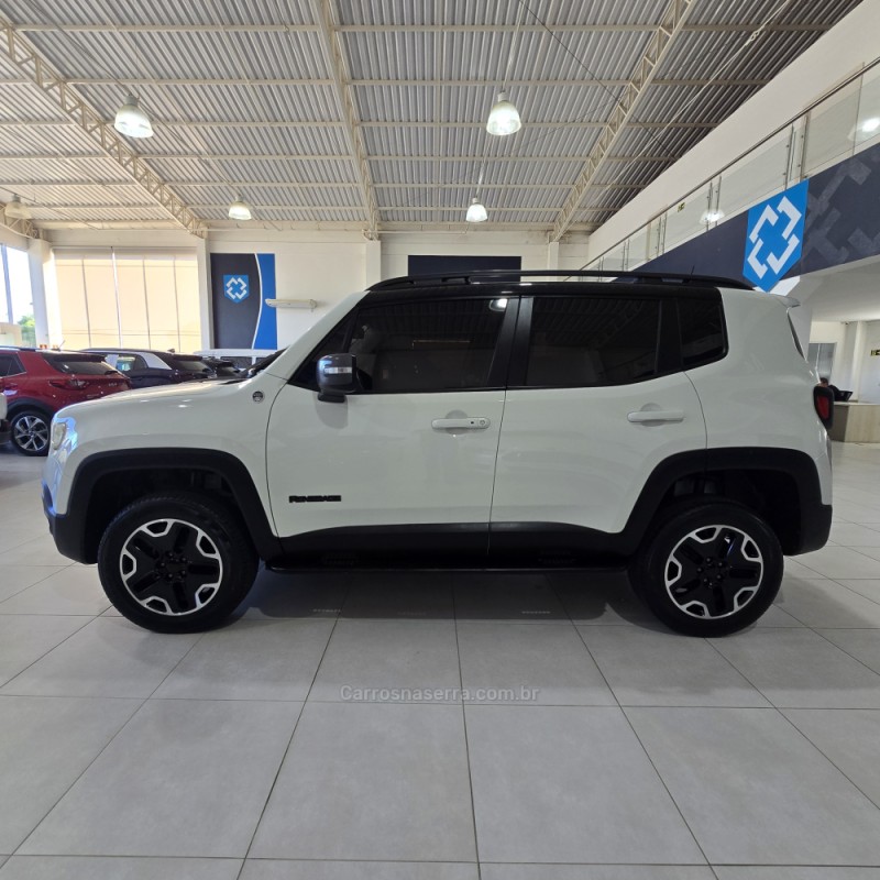 RENEGADE 2.0 16V TURBO DIESEL TRAILHAWK 4P 4X4 AUTOMÁTICO - 2018 - SANTA CRUZ DO SUL
