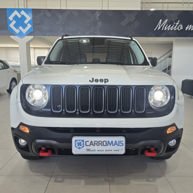RENEGADE 2.0 16V TURBO DIESEL TRAILHAWK 4P 4X4 AUTOMÁTICO - 2018 - SANTA CRUZ DO SUL
