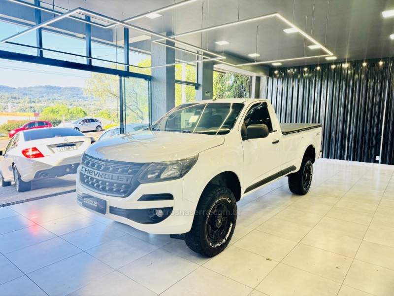 S10 2.8 LS 4X2 CS 16V TURBO DIESEL 2P MANUAL - 2017 - DOIS IRMãOS