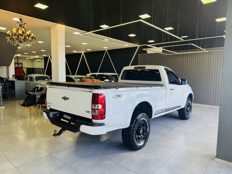 S10 2.8 LS 4X2 CS 16V TURBO DIESEL 2P MANUAL - 2017 - DOIS IRMãOS