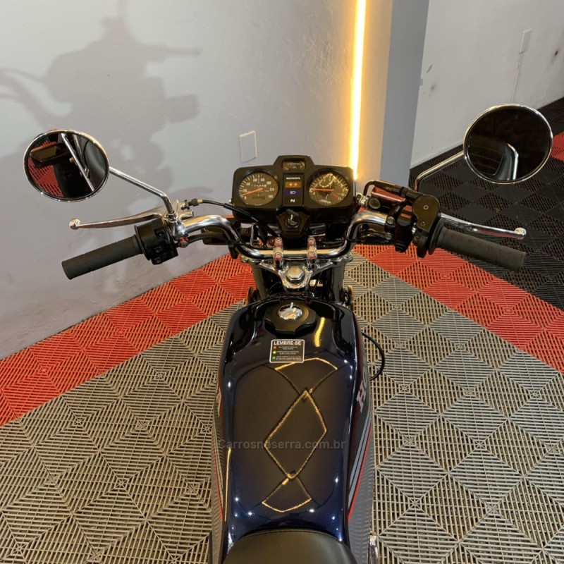 FAZER 600S - 2009 - PORTãO