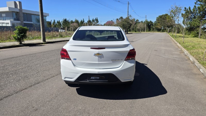 PRISMA 1.4 MPFI LT 8V FLEX 4P MANUAL - 2017 - BENTO GONçALVES
