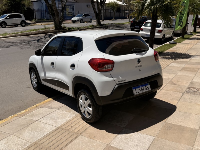 KWID 1.0 12V SCE FLEX ZEN MANUAL - 2020 - FARROUPILHA