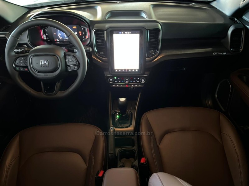 FIAT - TORO - 2024/2025 - Branca - R$ 189.900,00