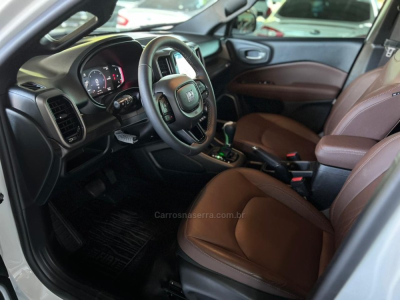 FIAT - TORO - 2024/2025 - Branca - R$ 189.900,00