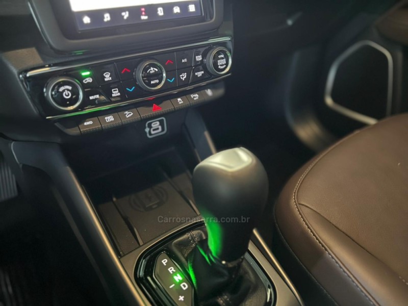 FIAT - TORO - 2024/2025 - Branca - R$ 189.900,00