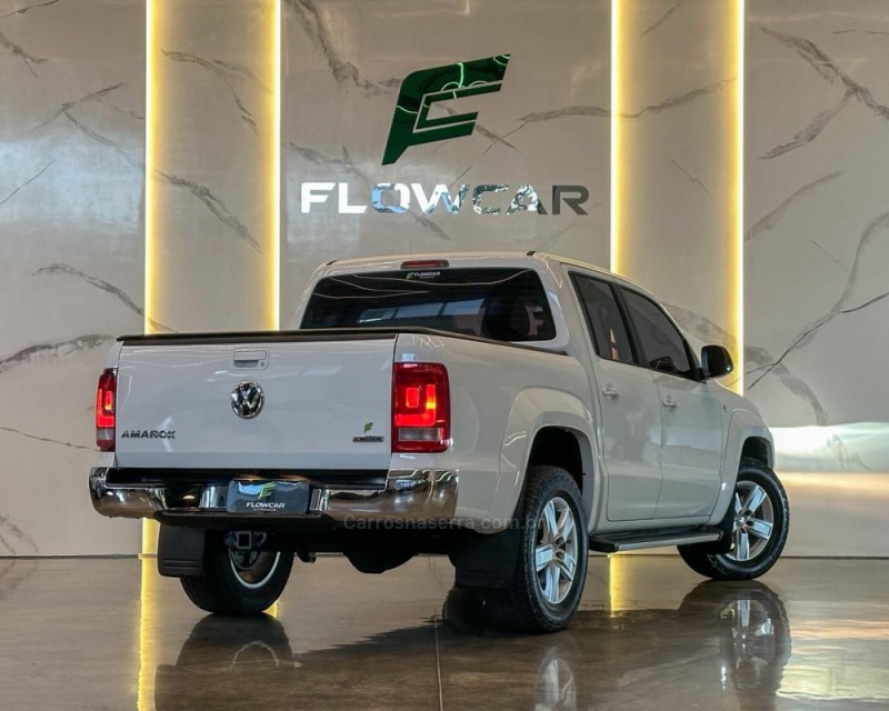 AMAROK 2.0 HIGHLINE 4X4 CD 16V TURBO INTERCOOLER DIESEL 4P AUTOMÁTICO - 2020 - GARIBALDI