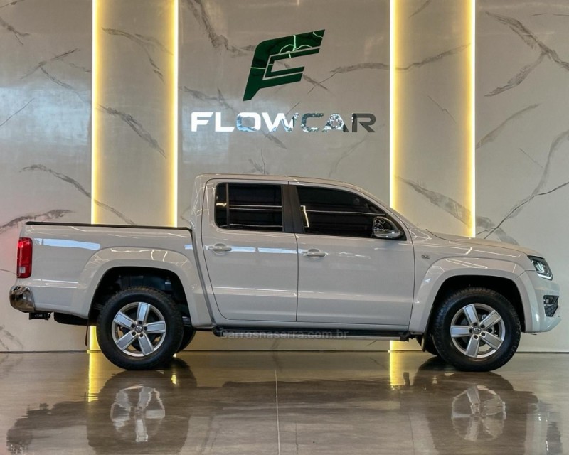 AMAROK 2.0 HIGHLINE 4X4 CD 16V TURBO INTERCOOLER DIESEL 4P AUTOMÁTICO - 2020 - GARIBALDI