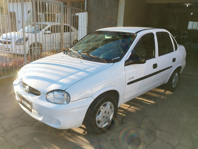 corsa 1.0 mpfi classic sedan life 8v flex 4p manual 2005 caxias do sul