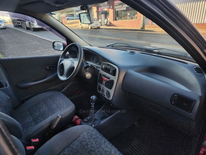 SIENA 1.0 MPI FIRE 8V FLEX 4P MANUAL - 2007 - VACARIA