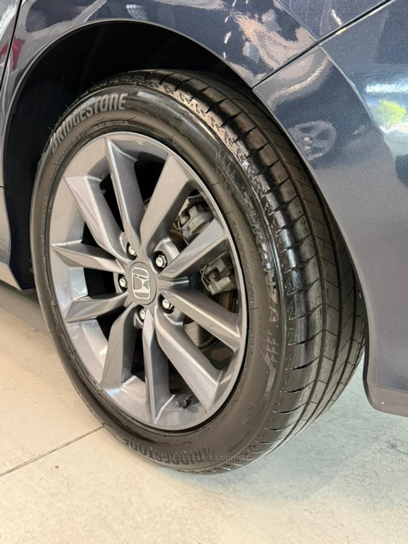 CIVIC 1.5 16V TOURING TURBO GASOLINA 4P AUTOMÁTICO - 2022 - CAXIAS DO SUL