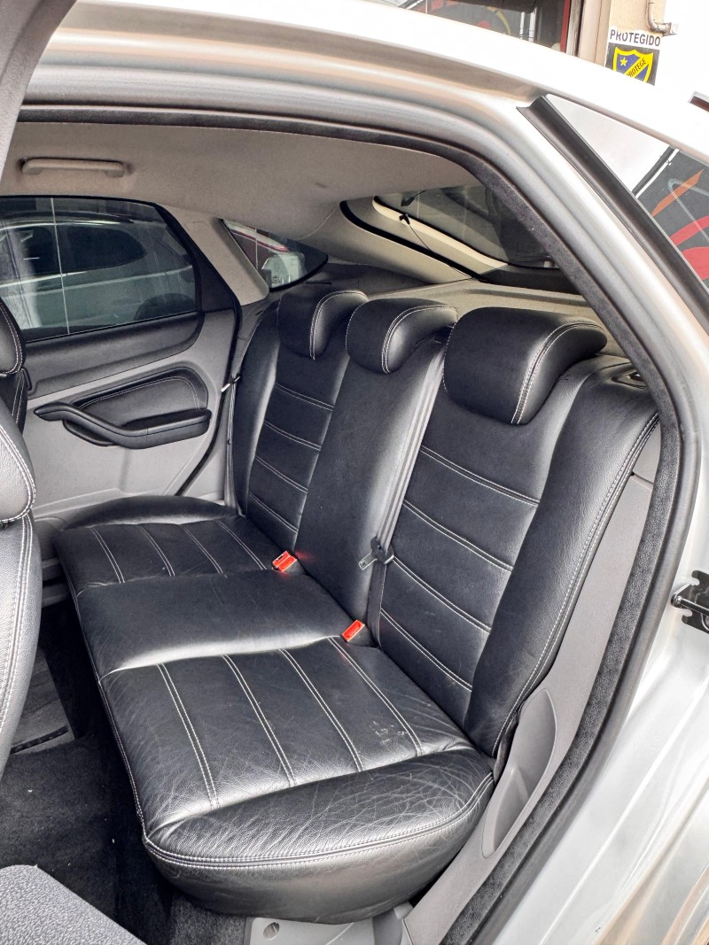 FOCUS 2.0 GLX 16V GASOLINA 4P MANUAL - 2013 - CAXIAS DO SUL