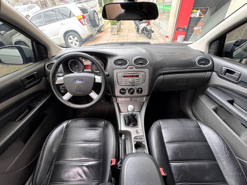 FOCUS 2.0 GLX 16V GASOLINA 4P MANUAL - 2013 - CAXIAS DO SUL