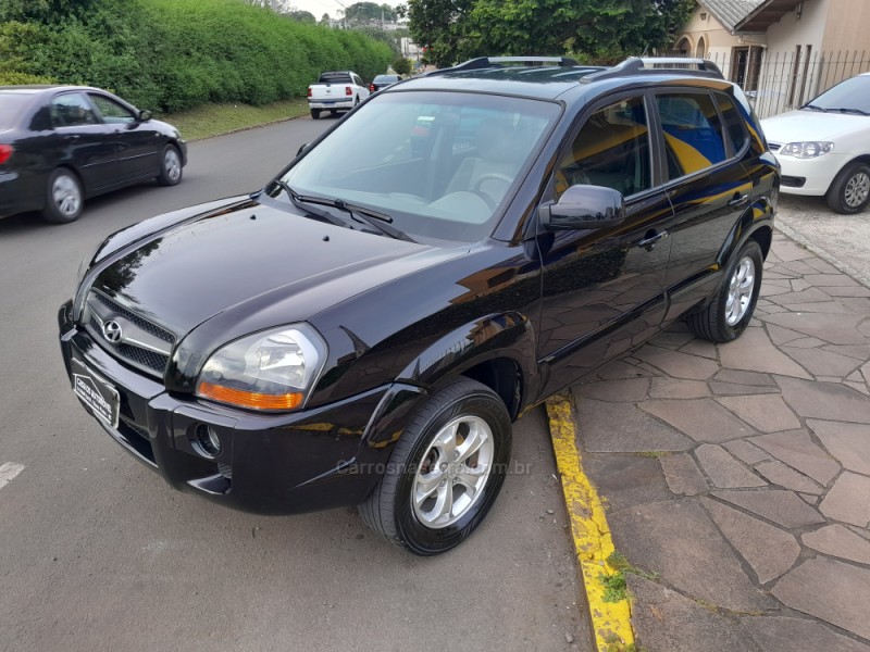 tucson 2.0 mpfi gls 16v 143cv 2wd flex 4p automatico 2013 nova prata