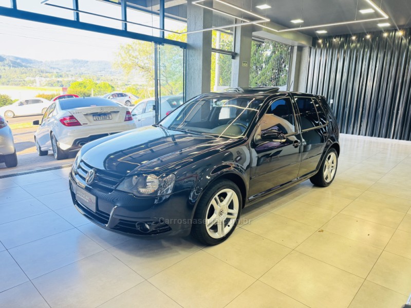 GOLF 2.0 MI BLACK EDITION 8V FLEX 4P TIPTRONIC - 2010 - DOIS IRMãOS