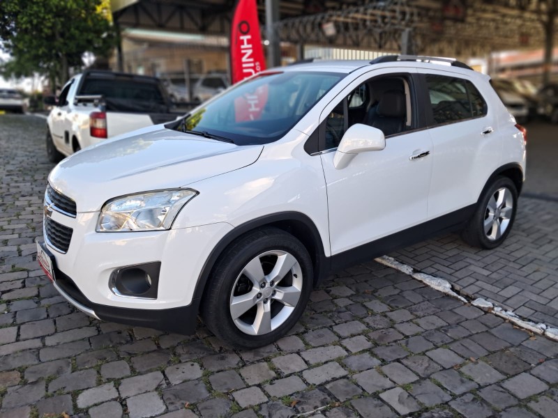 tracker 1.8 mpfi ltz 4x2 16v flex 4p automatico 2014 caxias do sul