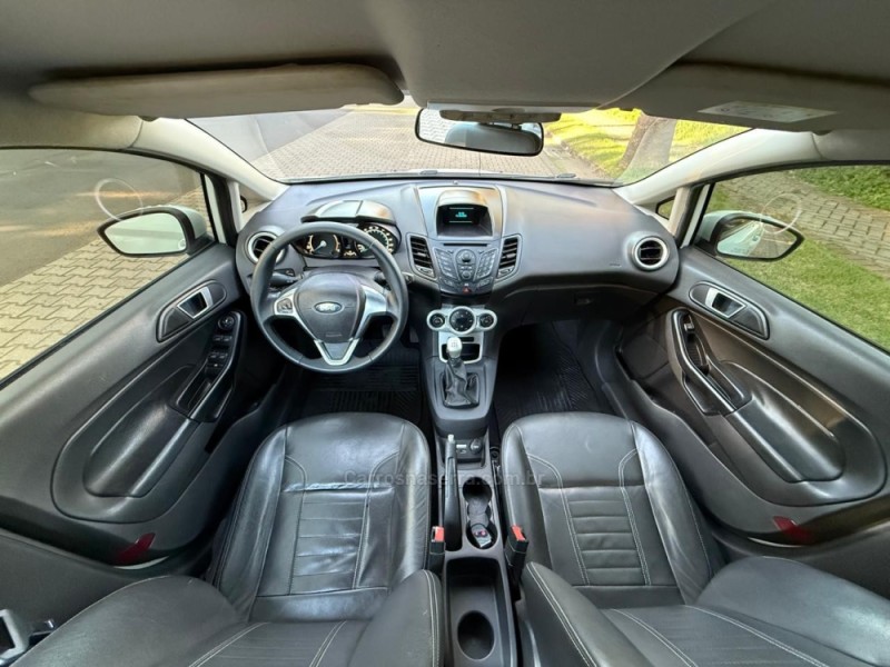 FIESTA 1.6 SE HATCH 16V FLEX 4P MANUAL - 2015 - IVOTI
