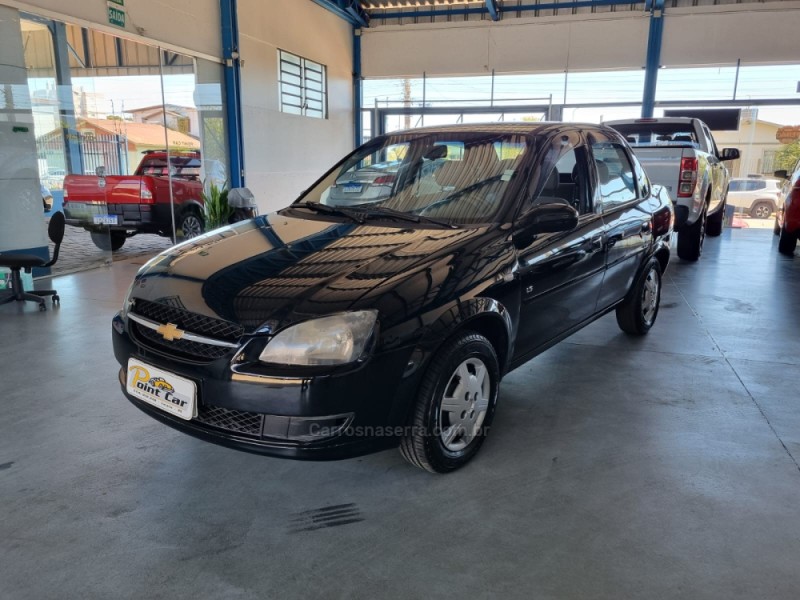 CLASSIC 1.0 MPFI LS 8V FLEX 4P MANUAL - 2011 - VACARIA