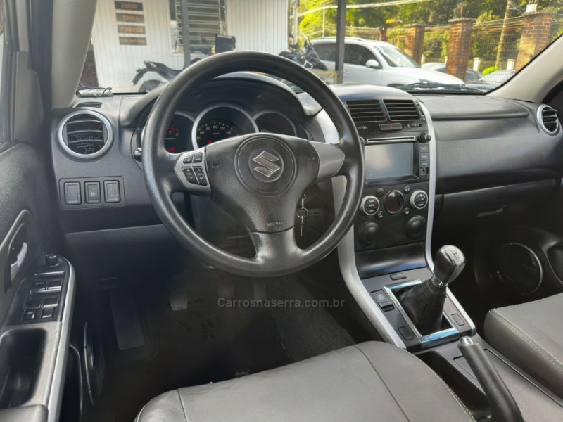 GRAND VITARA 2.0 4X2 16V GASOLINA 4P MANUAL - 2013 - CANELA