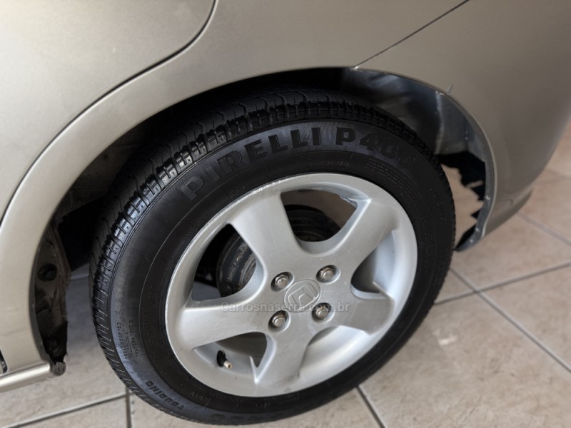 FIT 1.5 EX 16V FLEX 4P MANUAL - 2005 - GUAPORé