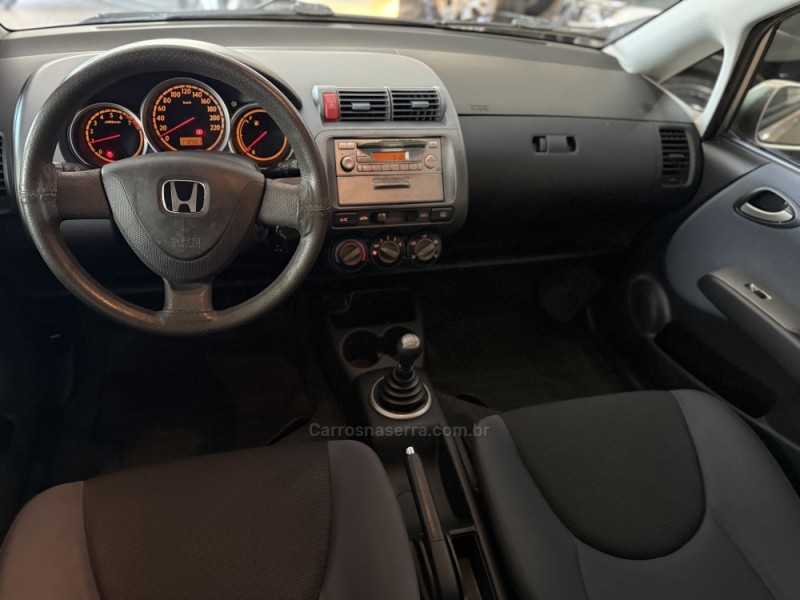 FIT 1.5 EX 16V FLEX 4P MANUAL - 2005 - GUAPORé