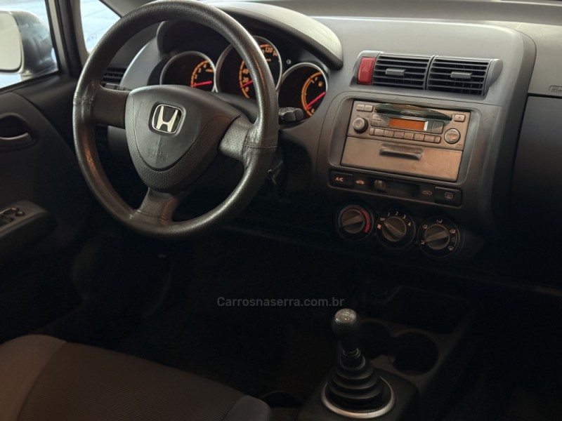 FIT 1.5 EX 16V FLEX 4P MANUAL - 2005 - GUAPORé