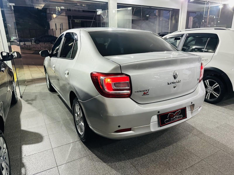 LOGAN 1.6 DYNAMIQUE 8V FLEX 4P MANUAL - 2014 - CAXIAS DO SUL