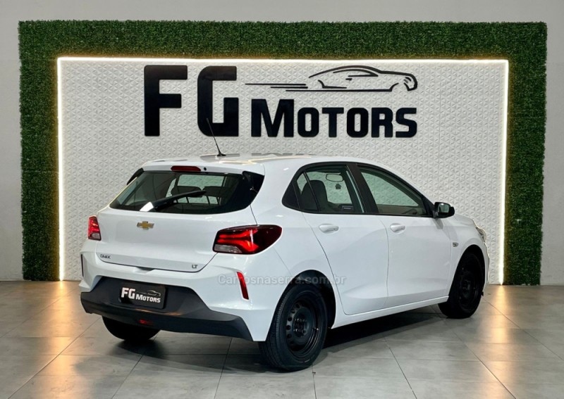 ONIX 1.0 LT 12V FLEX 4P MANUAL - 2020 - NOVO HAMBURGO