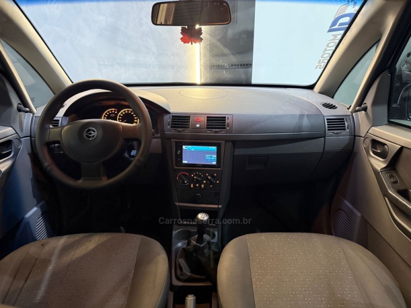 MERIVA 1.4 MPFI JOY 8V FLEX 4P MANUAL - 2011 - NOVO HAMBURGO