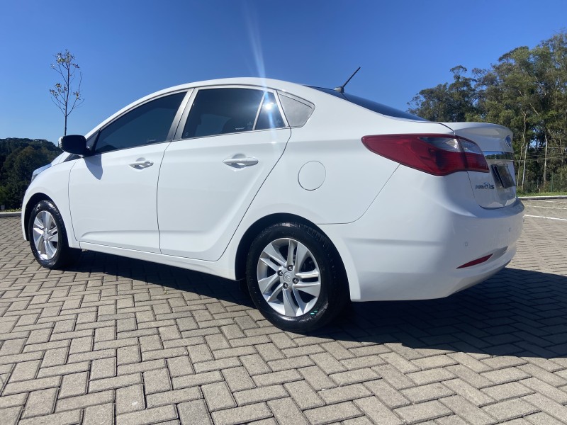 HB20S 1.6 PREMIUM 16V FLEX 4P AUTOMÁTICO - 2014 - CAXIAS DO SUL