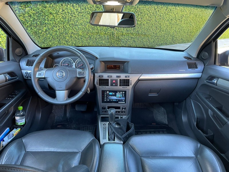 VECTRA 2.0 MPFI ELITE 8V FLEX 4P AUTOMÁTICO - 2010 - FARROUPILHA