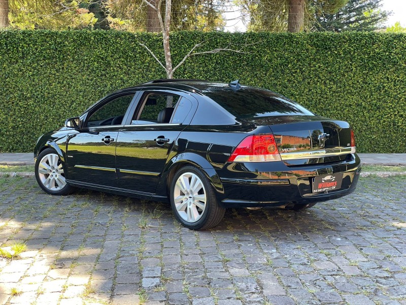 VECTRA 2.0 MPFI ELITE 8V FLEX 4P AUTOMÁTICO - 2010 - FARROUPILHA