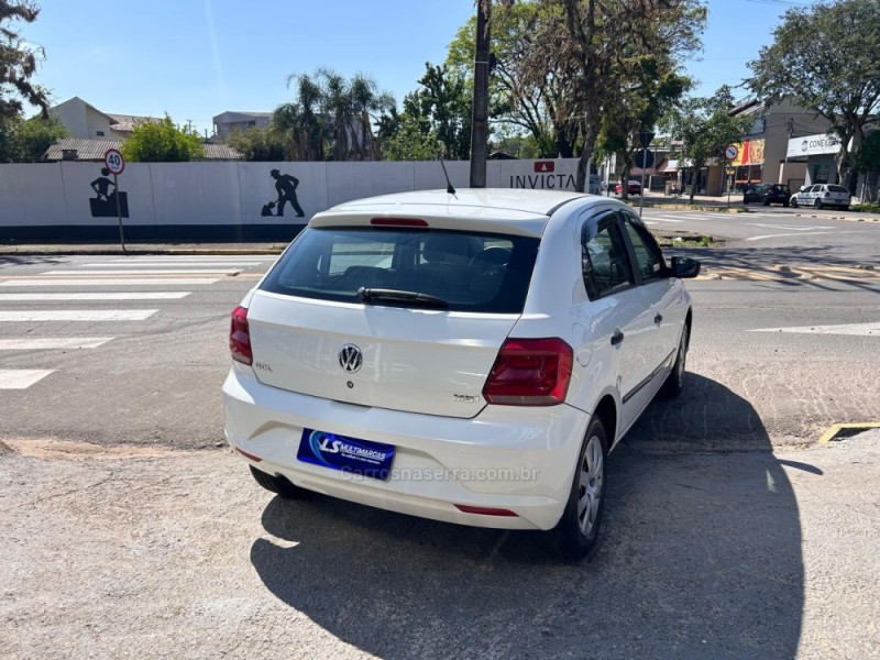 GOL 1.6 MI TRENDLINE 8V FLEX 4P MANUAL - 2018 - VENâNCIO AIRES