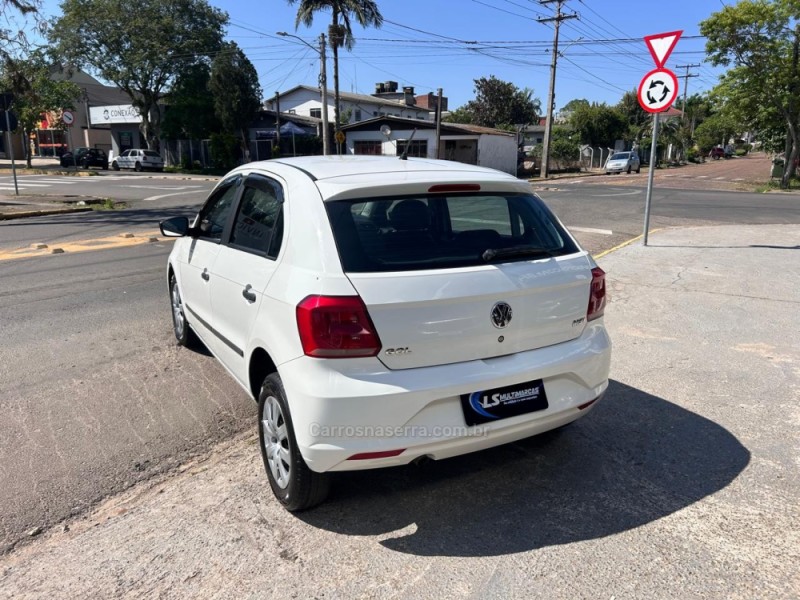 GOL 1.6 MI TRENDLINE 8V FLEX 4P MANUAL - 2018 - VENâNCIO AIRES