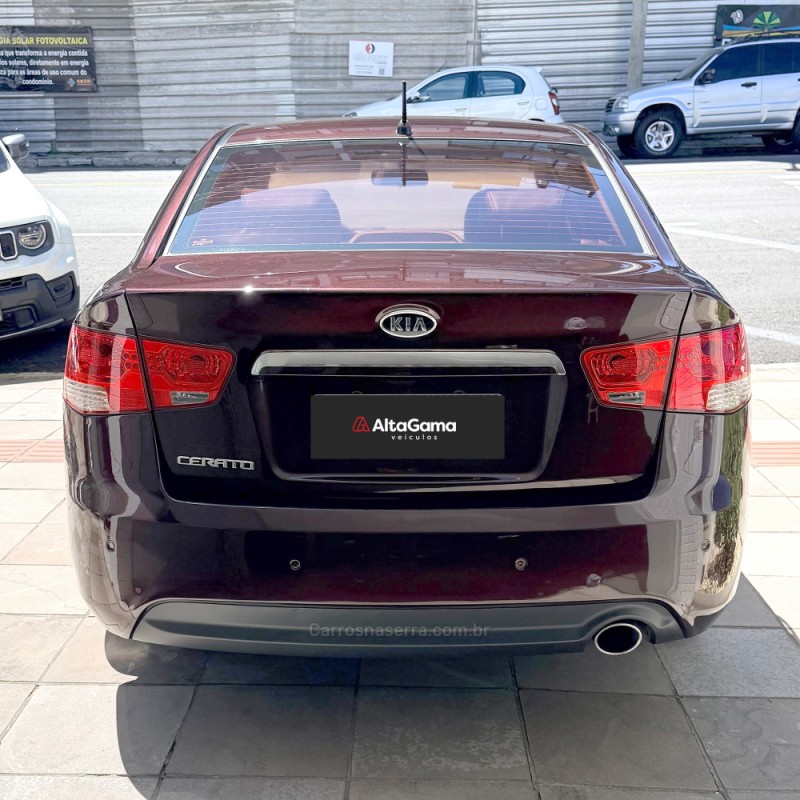 CERATO 1.6 SX3 16V GASOLINA 4P AUTOMÁTICO - 2011 - FLORES DA CUNHA