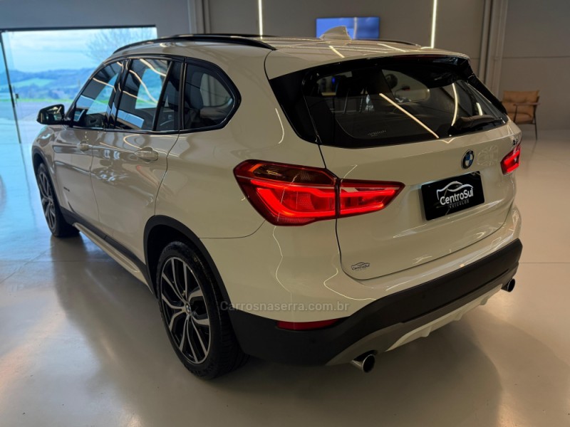 X1 2.0 16V TURBO GASOLINA XDRIVE25I SPORT 4P AUTOMÁTICO - 2016 - CARLOS BARBOSA