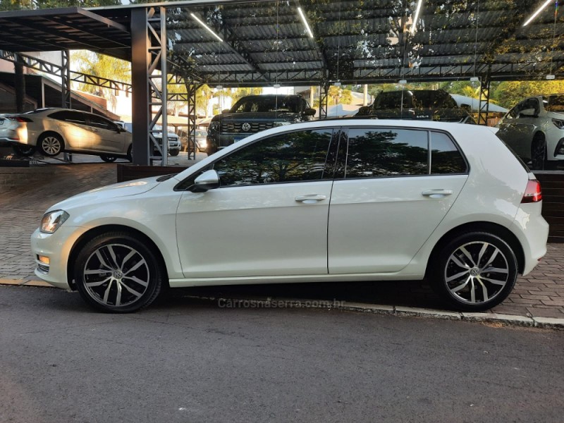 GOLF 1.4 TSI HIGHLINE 16V TOTAL FLEX 4P TIPTRONIC - 2017 - DOIS IRMãOS