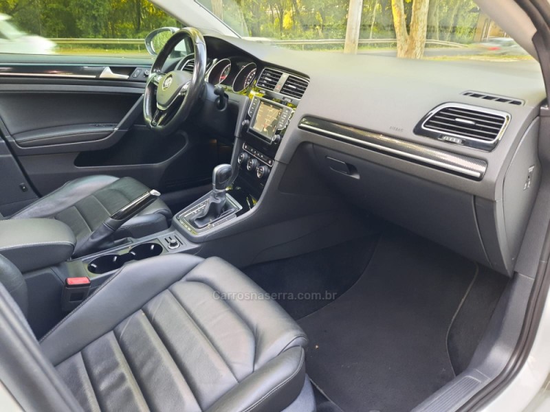 GOLF 1.4 TSI HIGHLINE 16V TOTAL FLEX 4P TIPTRONIC - 2017 - DOIS IRMãOS