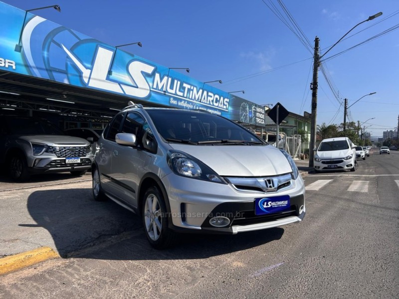 FIT 1.5 TWIST 16V FLEX 4P MANUAL - 2013 - VENâNCIO AIRES