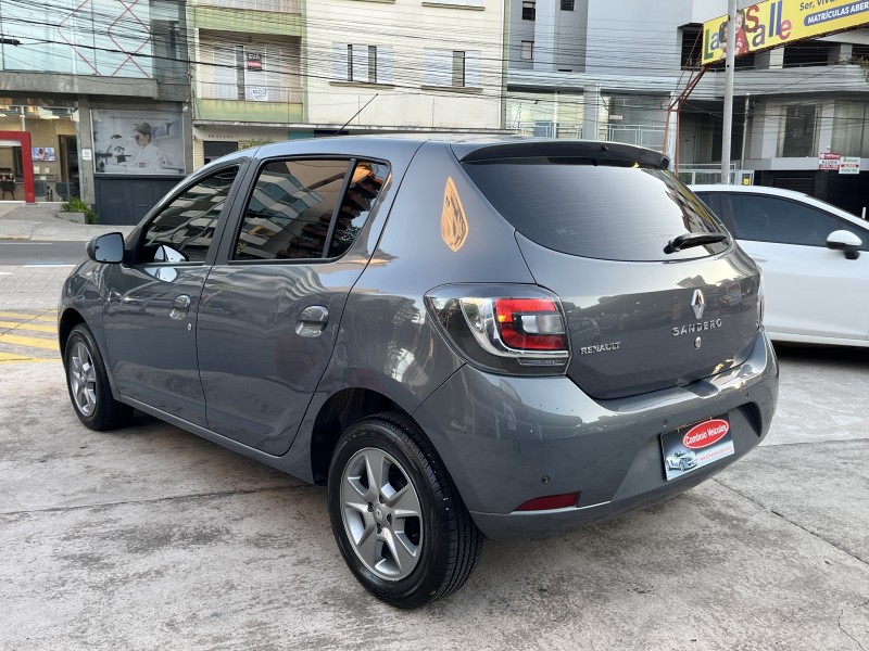 SANDERO 1.0 VIBE 12V FLEX 4P MANUAL - 2018 - CAXIAS DO SUL