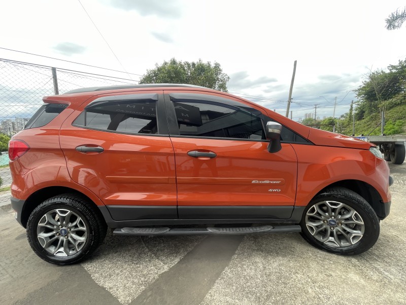 ECOSPORT 2.0 FREESTYLE 4WD 16V FLEX 4P MANUAL - 2014 - CAXIAS DO SUL