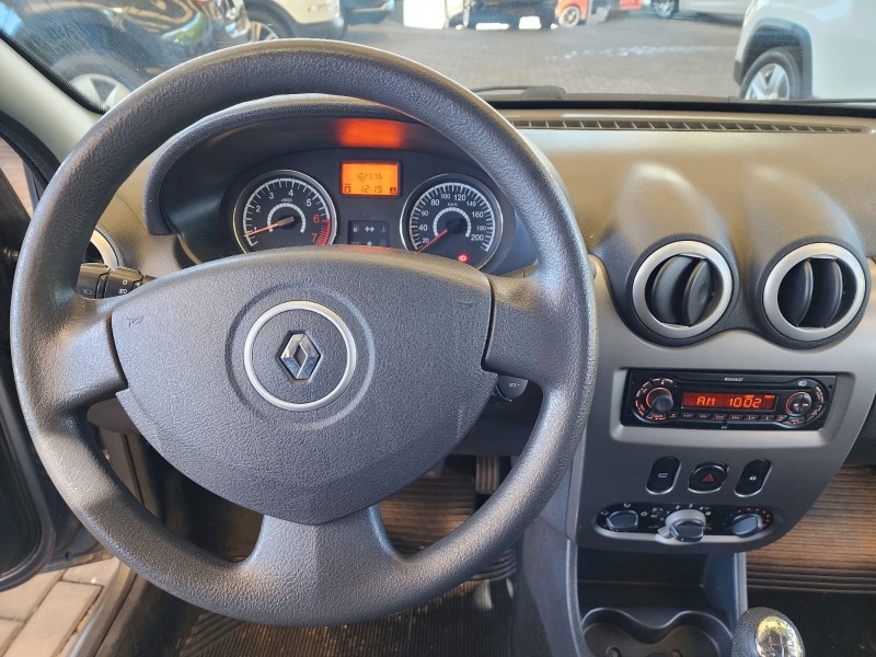LOGAN 1.6 EXPRESSION 16V FLEX 4P MANUAL - 2011 - CAXIAS DO SUL