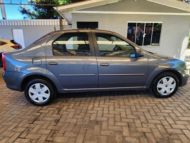 LOGAN 1.6 EXPRESSION 16V FLEX 4P MANUAL - 2011 - CAXIAS DO SUL