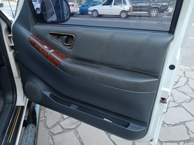 BLAZER 4.3 SFI DLX EXECUTIVE 4X4 V6 12V GASOLINA 4P MANUAL - 1998 - FLORES DA CUNHA
