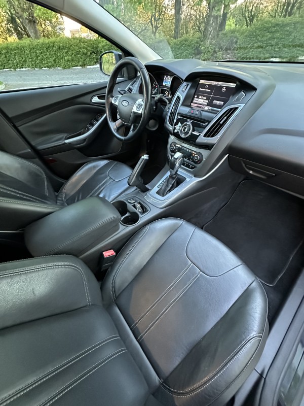FOCUS 2.0 TITANIUM PLUS 16V FLEX 4P AUTOMÁTICO - 2015 - CAXIAS DO SUL