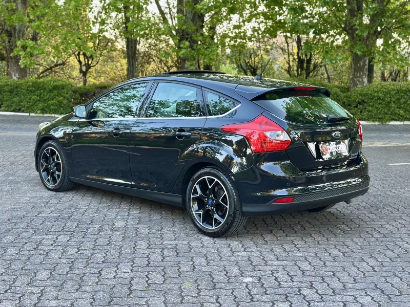 FOCUS 2.0 TITANIUM PLUS 16V FLEX 4P AUTOMÁTICO - 2015 - CAXIAS DO SUL
