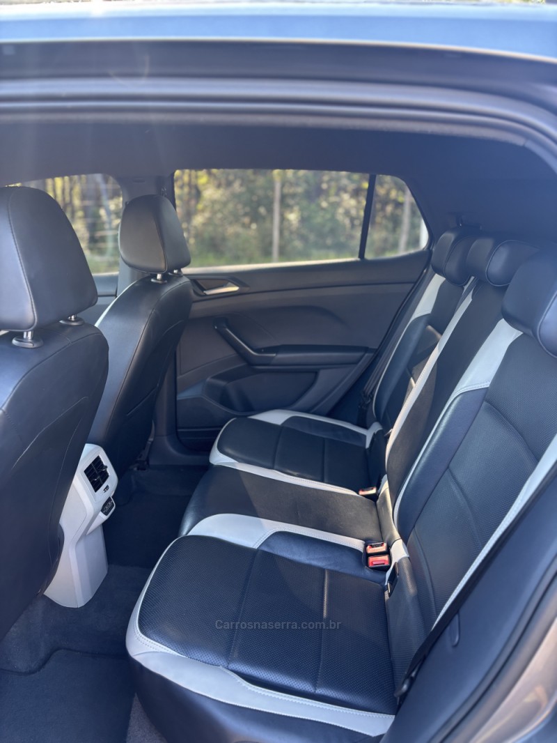 T-CROSS 1.4 HIGHLINE TSI 16V FLEX 4P AUTOMÁTICO - 2021 - SANANDUVA