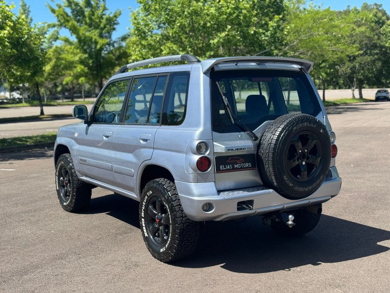 PAJERO TR4 2.0 4X4 16V 131CV GASOLINA 4P MANUAL - 2008 - BENTO GONçALVES