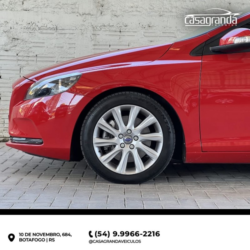 V40 2.0 T4 COMFORT TURBO GASOLINA 4P AUTOMÁTICO - 2015 - BENTO GONçALVES